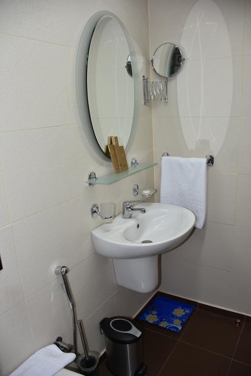 Hayali Suites Hotel アルビール エクステリア 写真