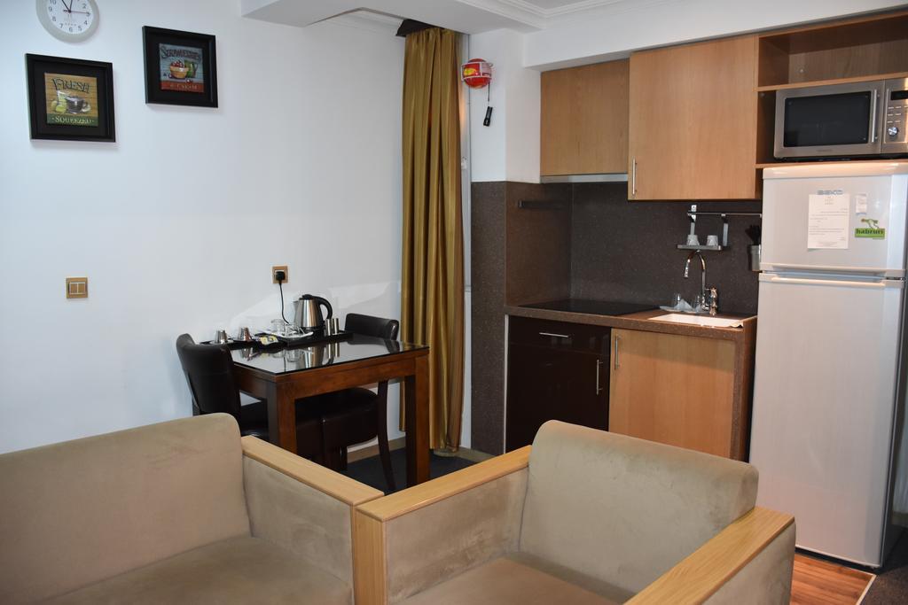 Hayali Suites Hotel アルビール エクステリア 写真